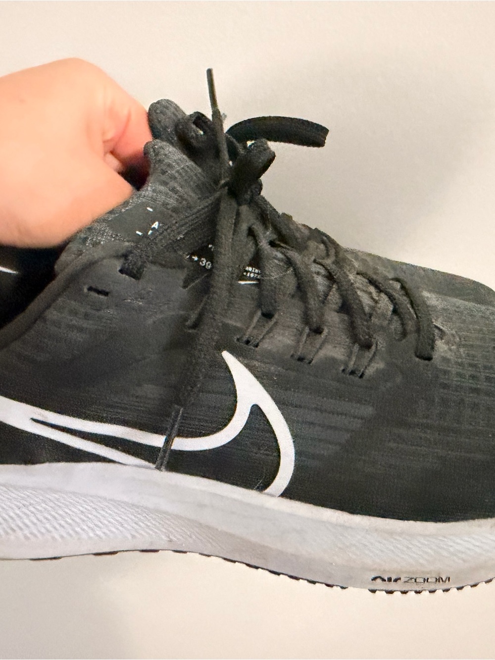 Nike women’s Pegasus 39 sneakers. Size 9